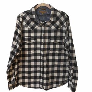 Jach's Girlfriend Plaid Snap Button Top Sz Medium